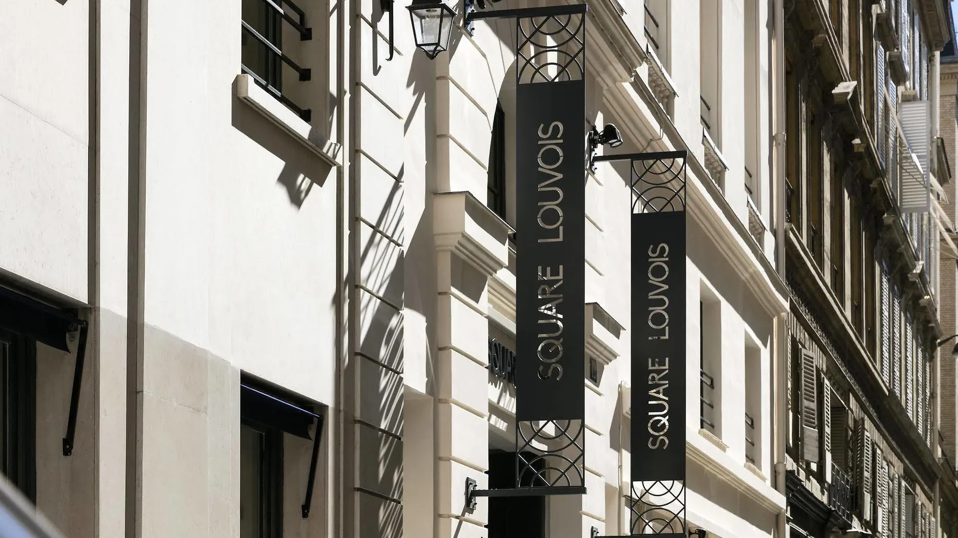 Hotell Square Louvois 4*