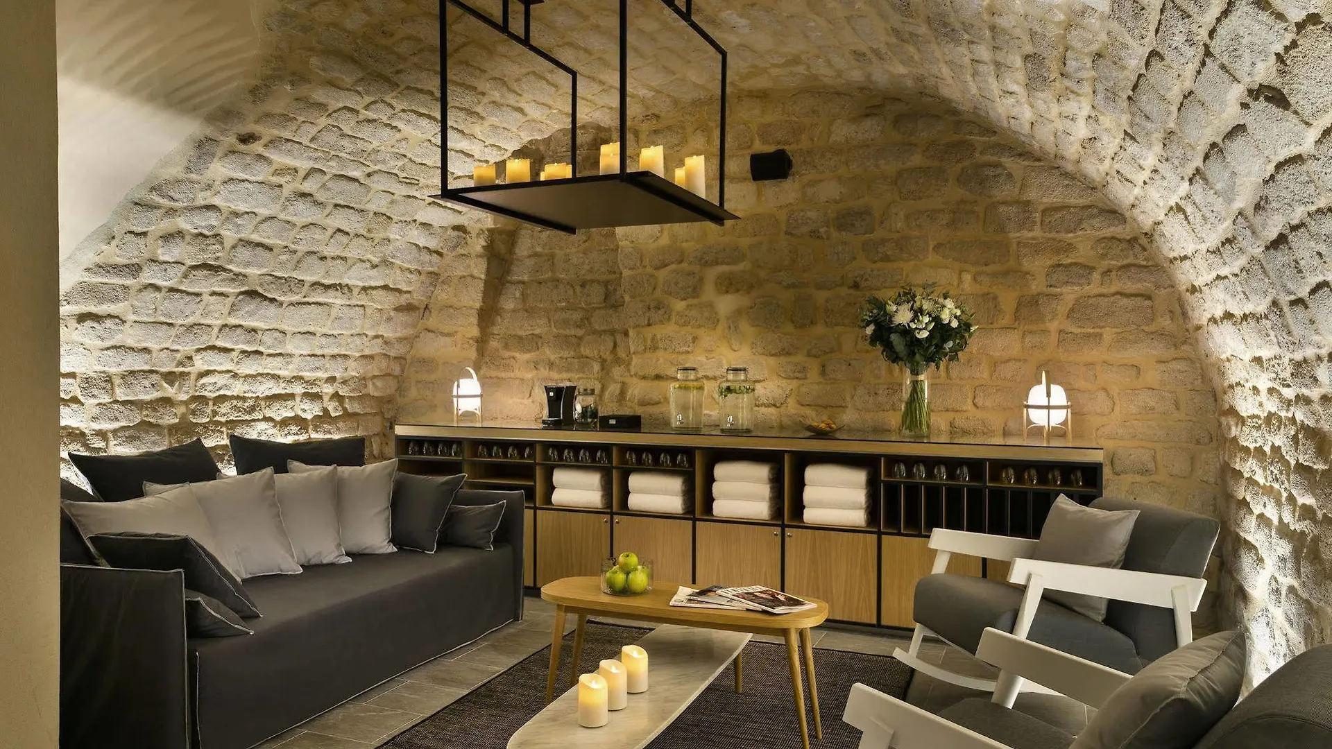 Square Louvois Hotel 4*